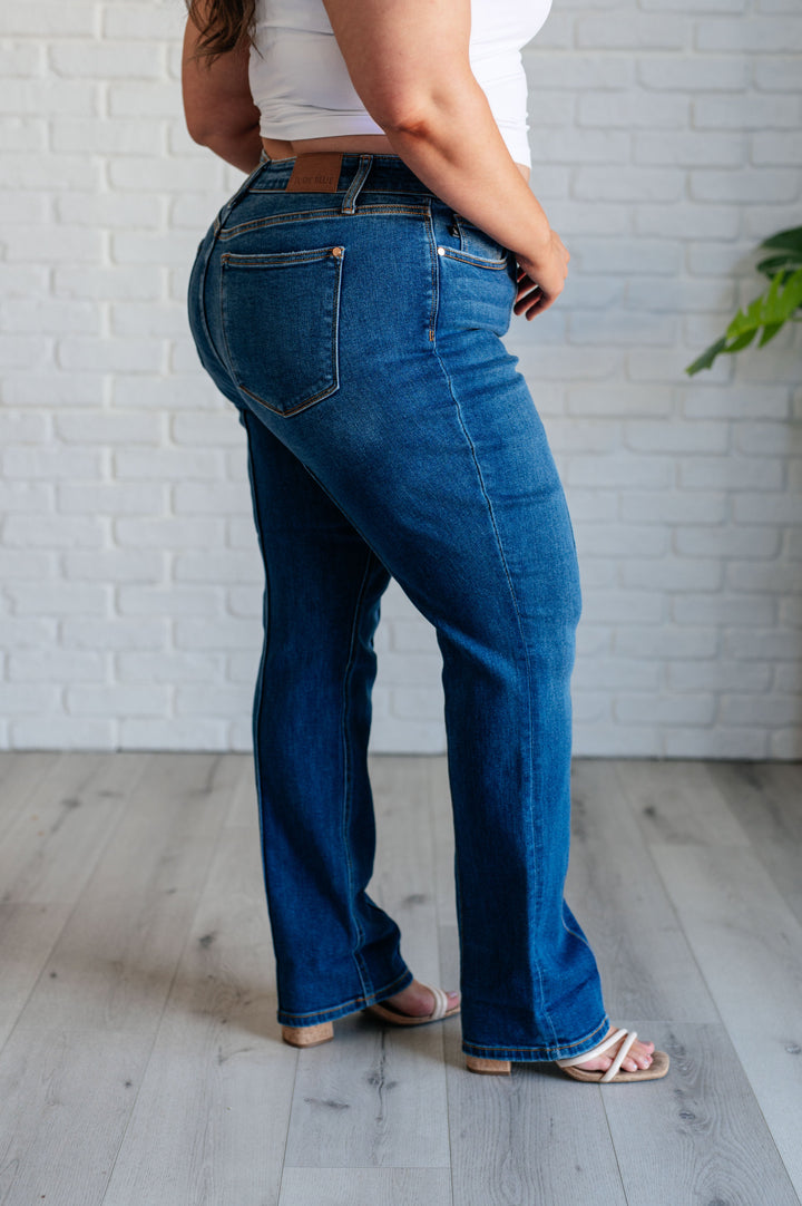 Campbell High Rise Center Seam Detail Straight Jeans by Judy Blue