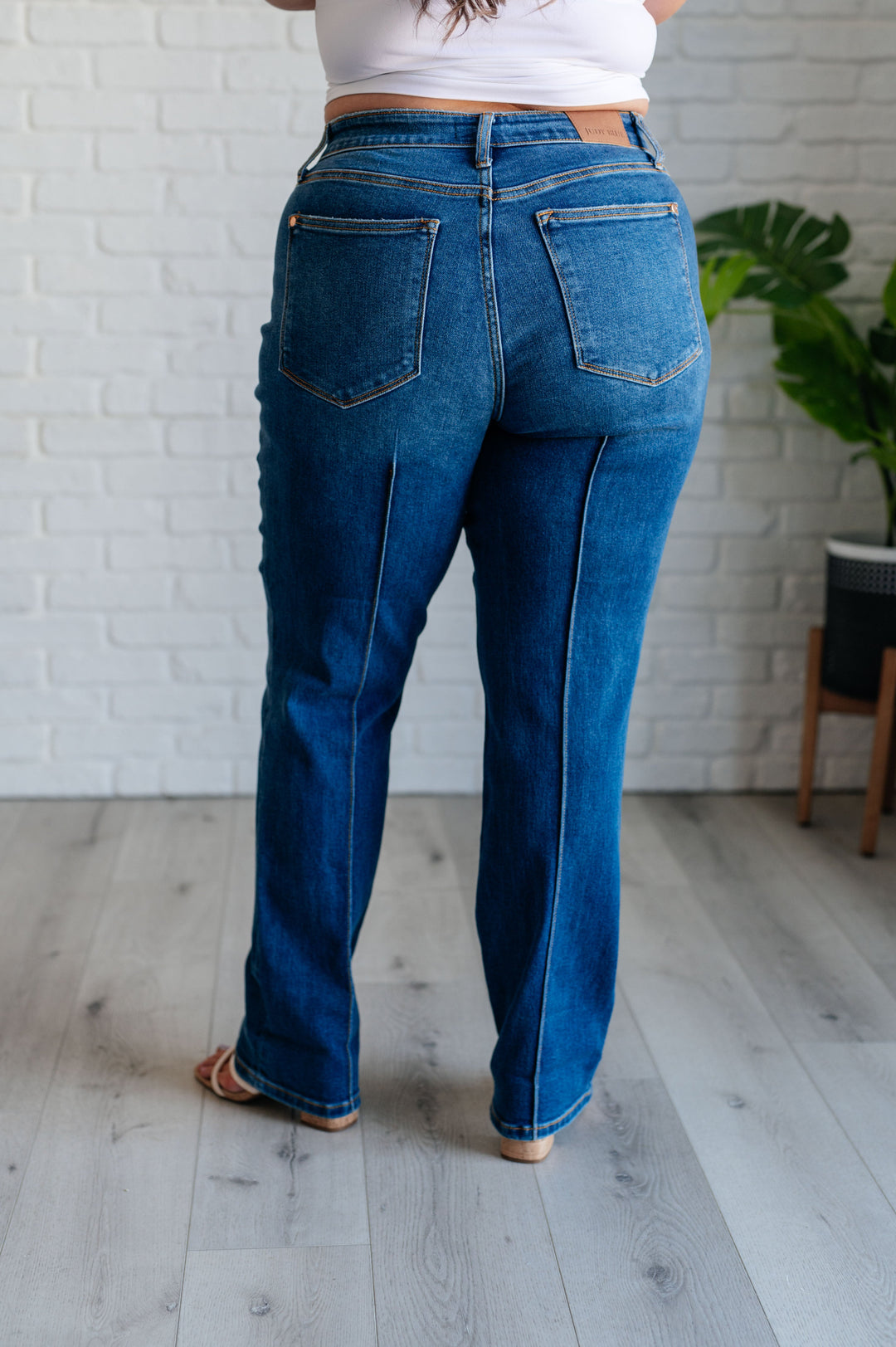 Campbell High Rise Center Seam Detail Straight Jeans by Judy Blue