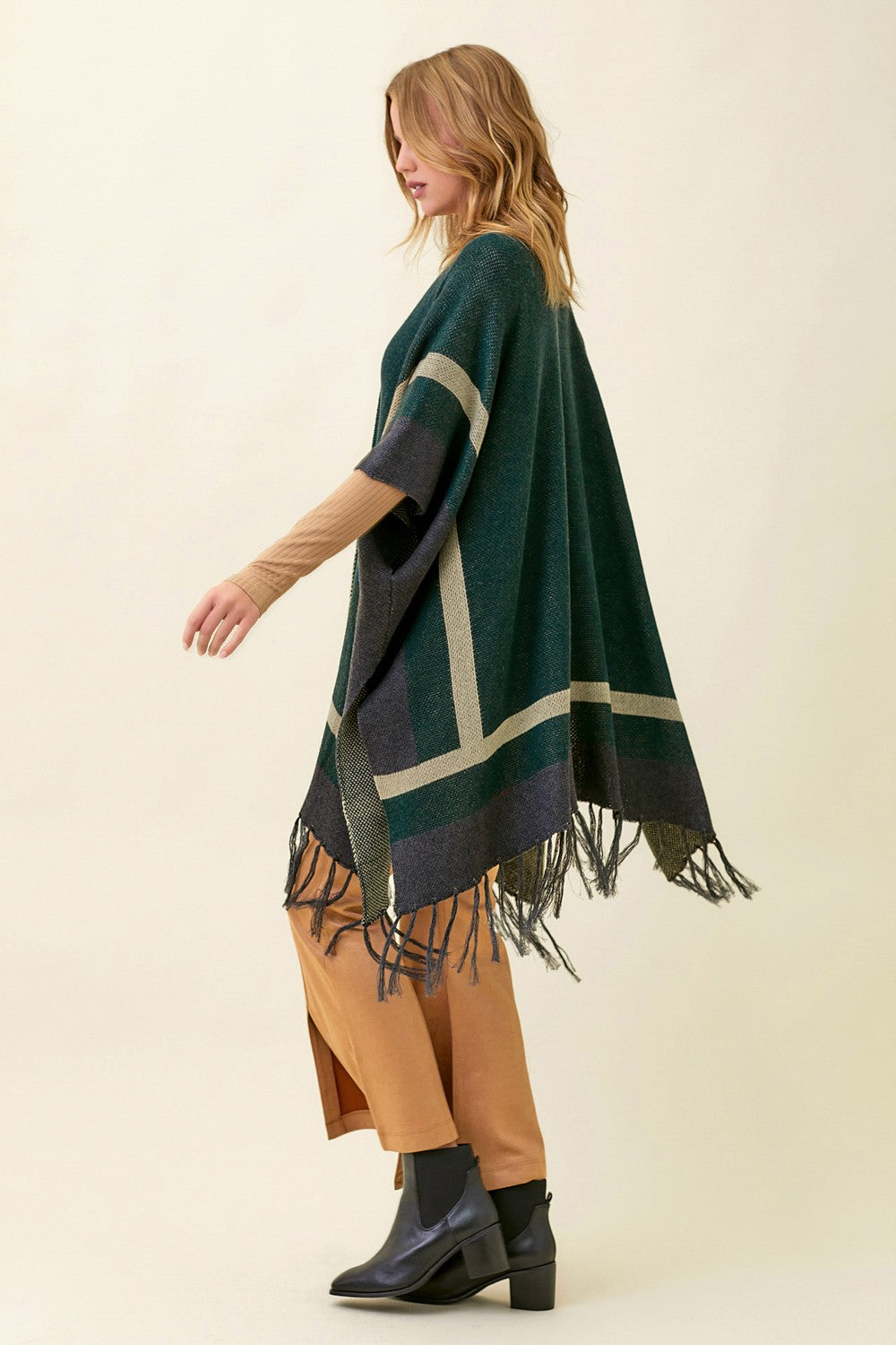 Colorblocked Tassel Kimono by Mystree