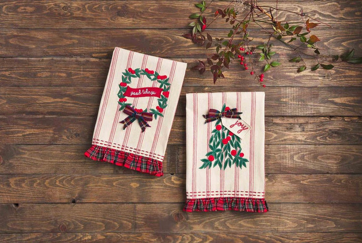 Christmas Velvet Applique Ruffle Towels by Mud Pie