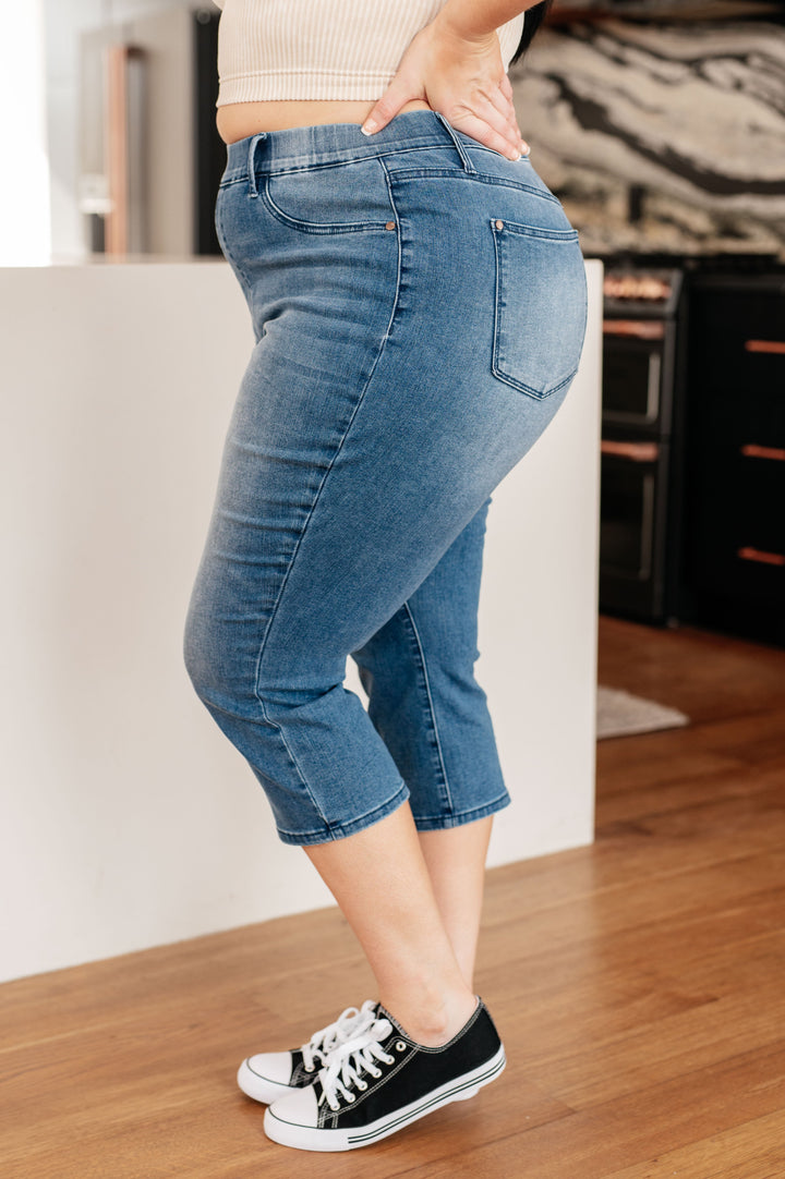 Emily High Rise Cool Denim Pull On Capri Jeans by Judy Blue