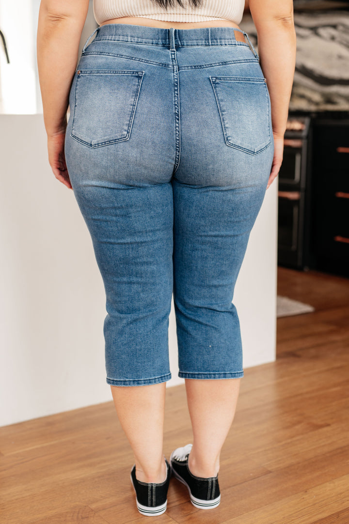 Emily High Rise Cool Denim Pull On Capri Jeans by Judy Blue