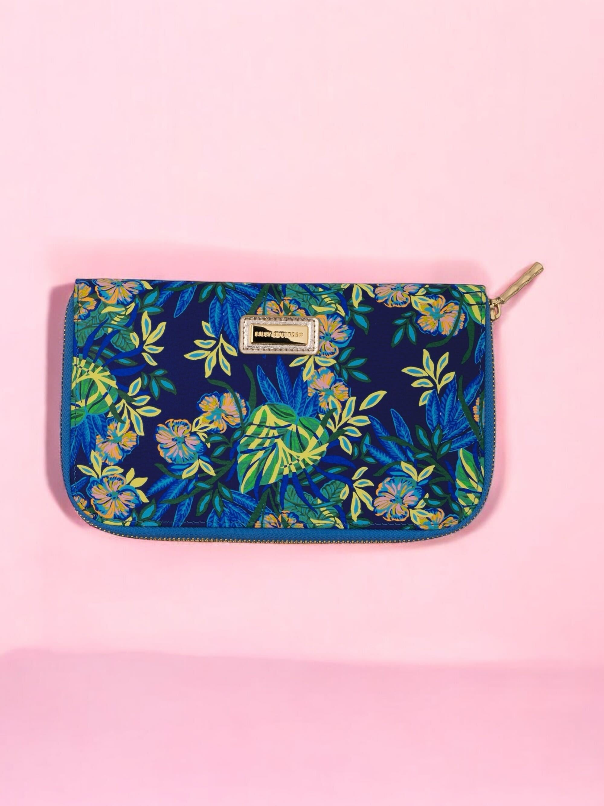 Lilly pulitzer shops purse and wallet