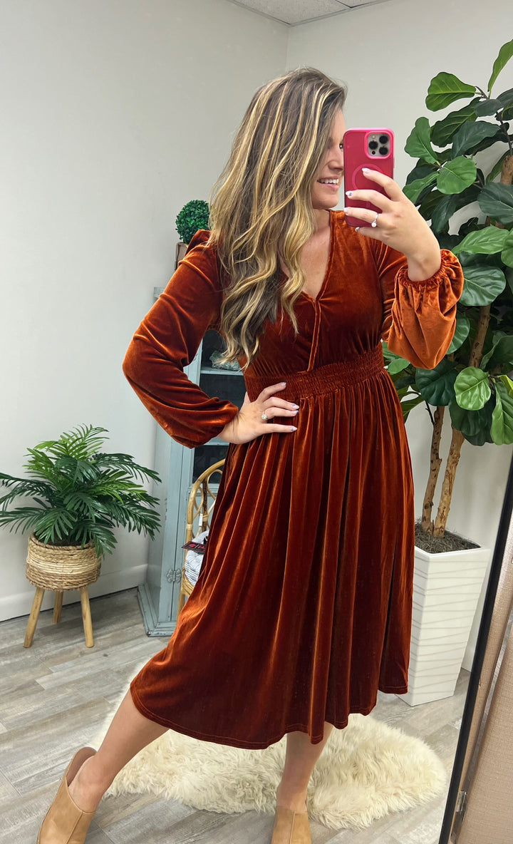 Samantha Smocked Waist Midi Dress - Rust