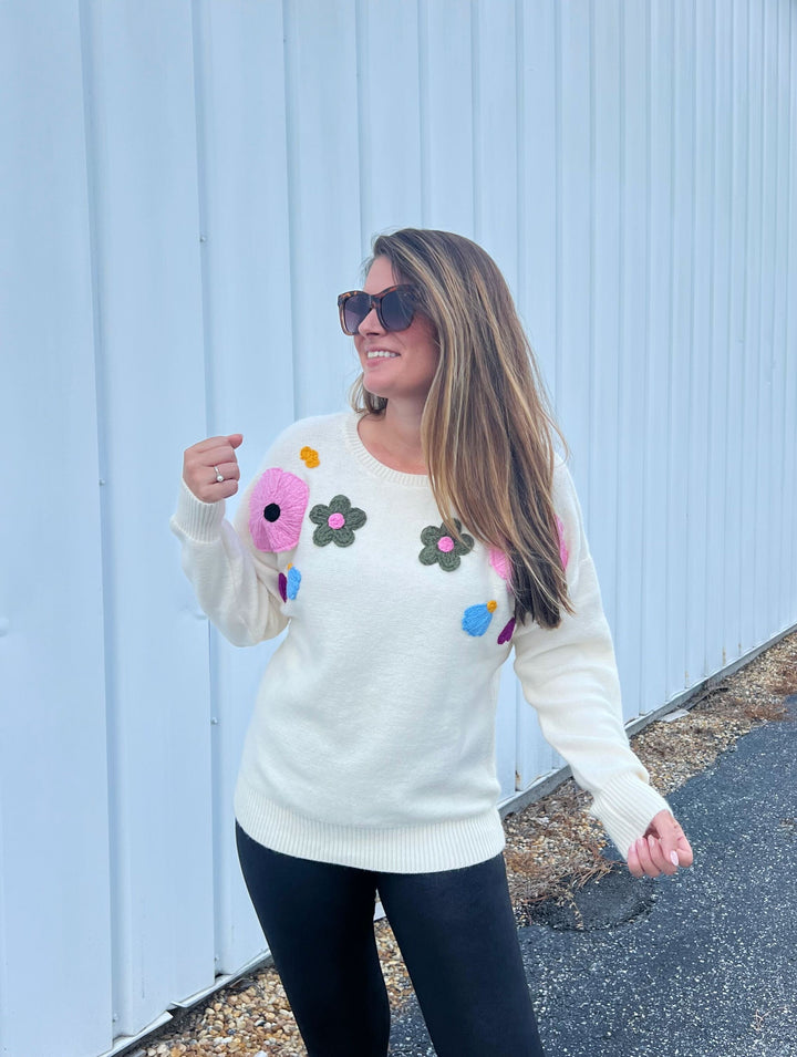 Melanie Floral Sweater (Ships in 2-3 Weeks)