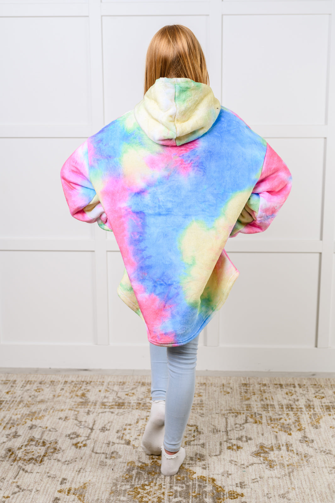 Kids Oversized Hoodie Blanket in Rainbow - 12/6