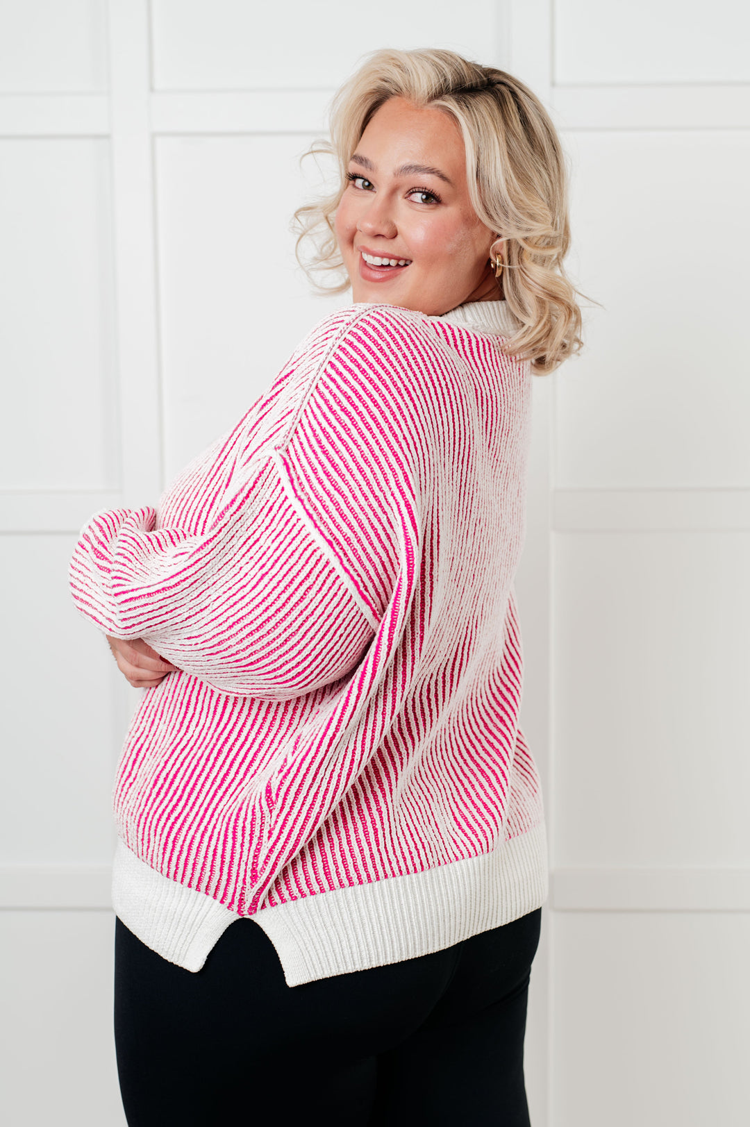 Least High Maintenance Contrast Trim Sweater in Pink - 12/17