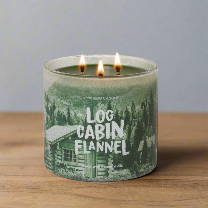 Yankee Candle 3-Wick - Log Cabin Flannel