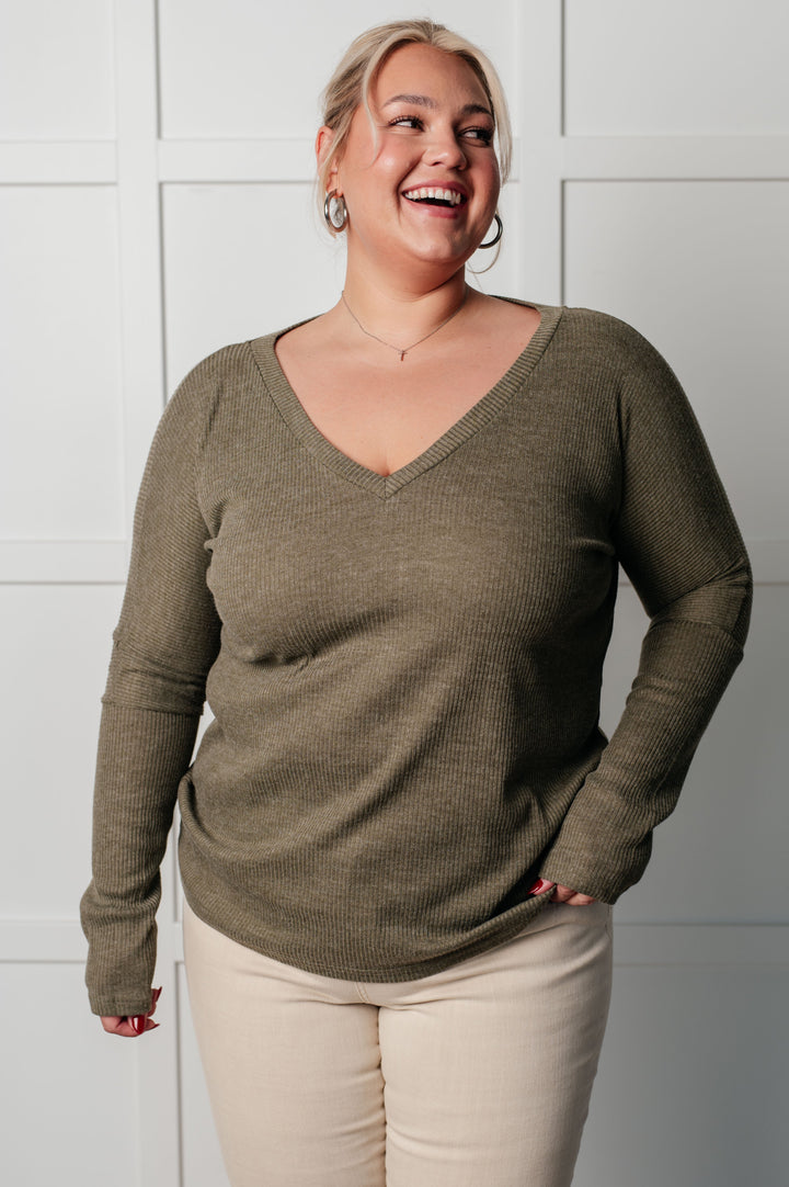 On a Roll Ribbed Knit V Neck Long Sleeve Top - 12/10