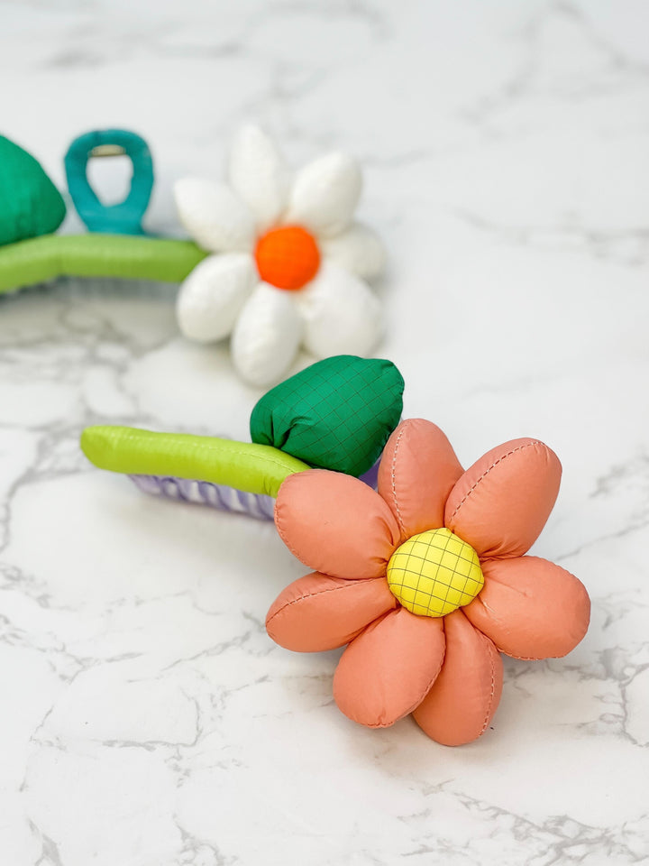 Puffy Flower Hair Clip - Pink