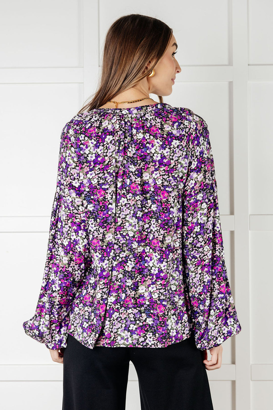 Pulled Together Ditsy Floral Bubble Sleeve Blouse - 12/31