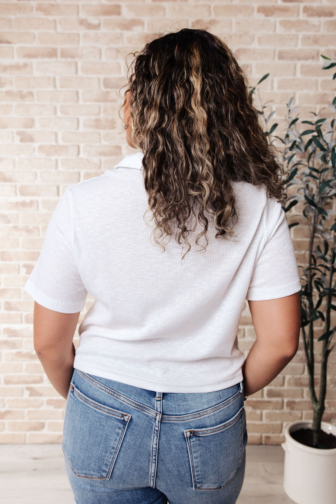 Rory Ribbed Cropped Tennis Tee in White (Ships in 2-3 Weeks)