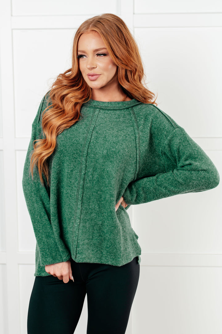 Simple Silhouette Brushed Hacci Sweater in Dark Green - 12/11