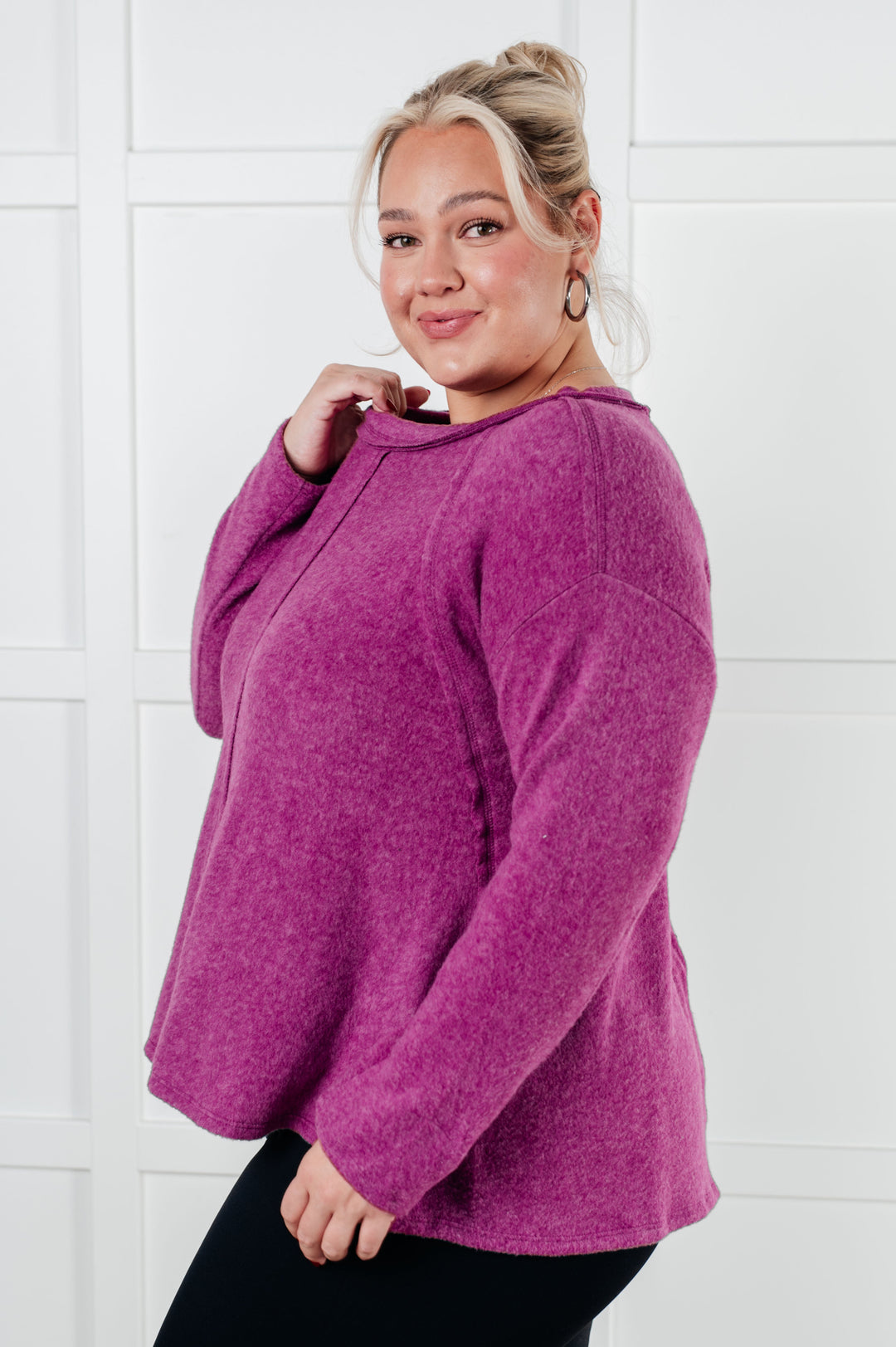 Simple Silhouette Brushed Hacci Sweater in Light Plum - 12/11