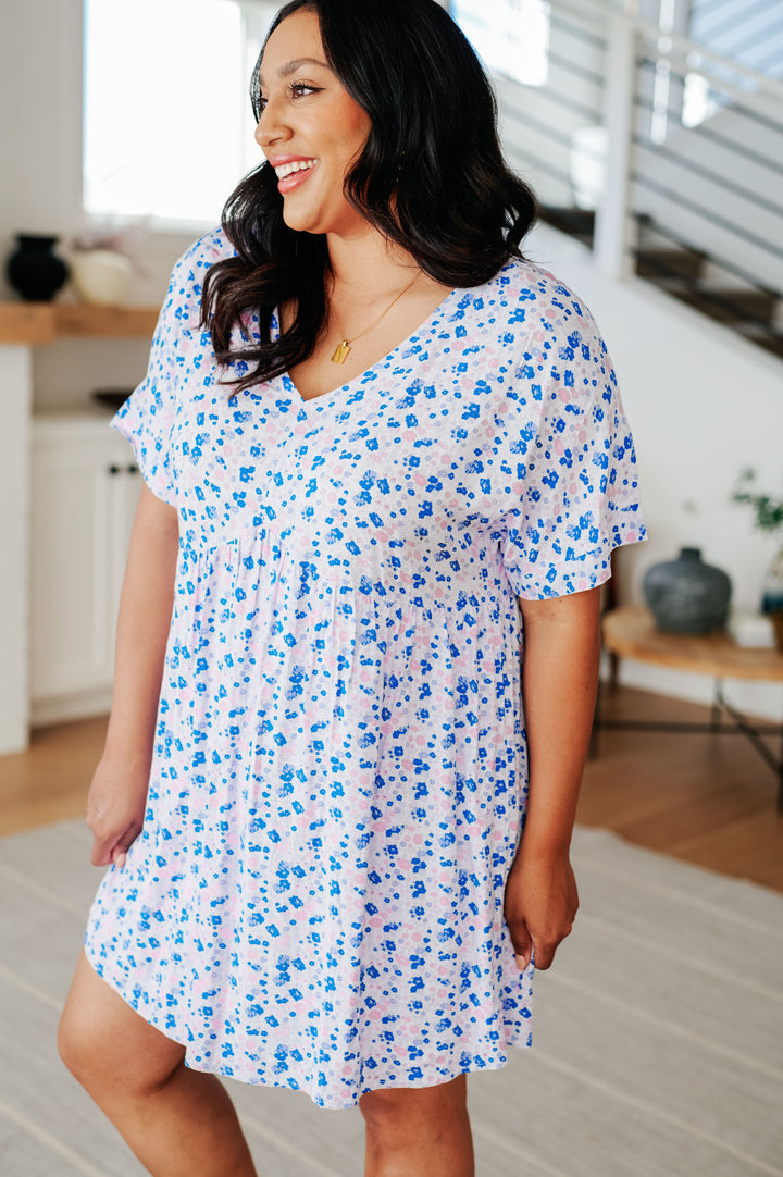 Sunny Streets Dress in Lavender