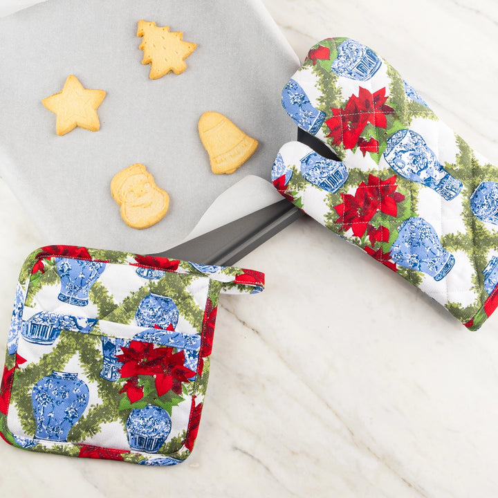 Poinsettias Jar Oven Mitt Set