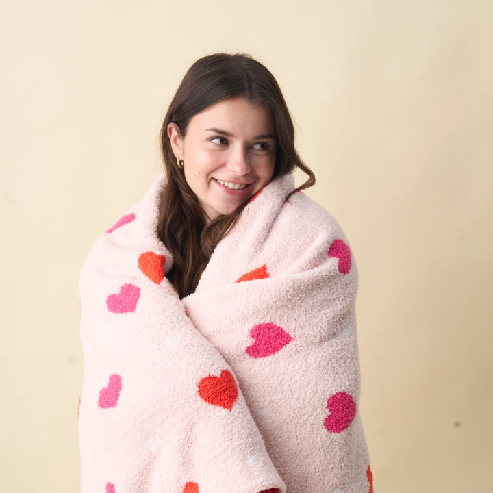 Cozy Dreams Luxe Blanket - Lil Hearts