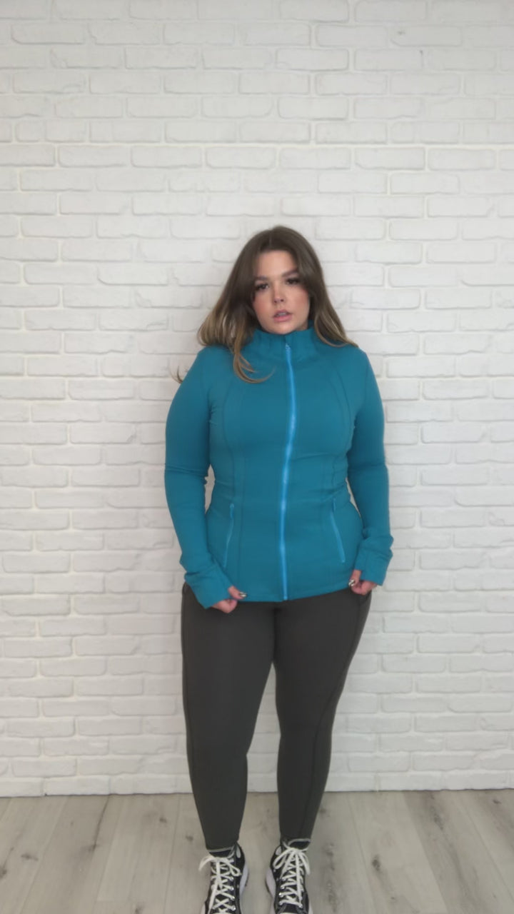 Staying Swift Activewear Jacket in Hawaiian Blue