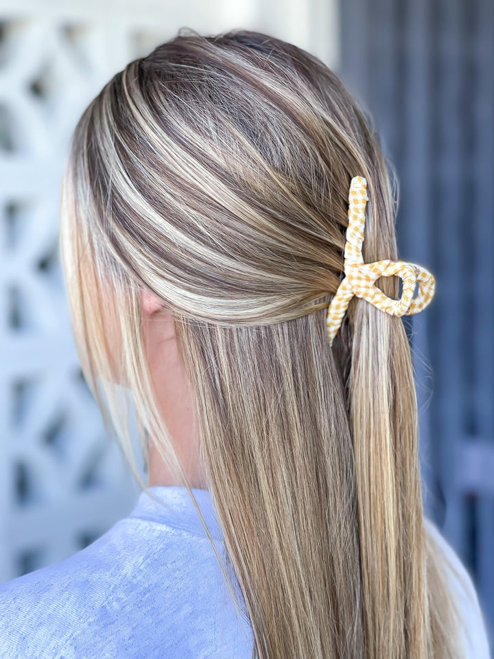 Gingham Claw Hair Clip - Yellow